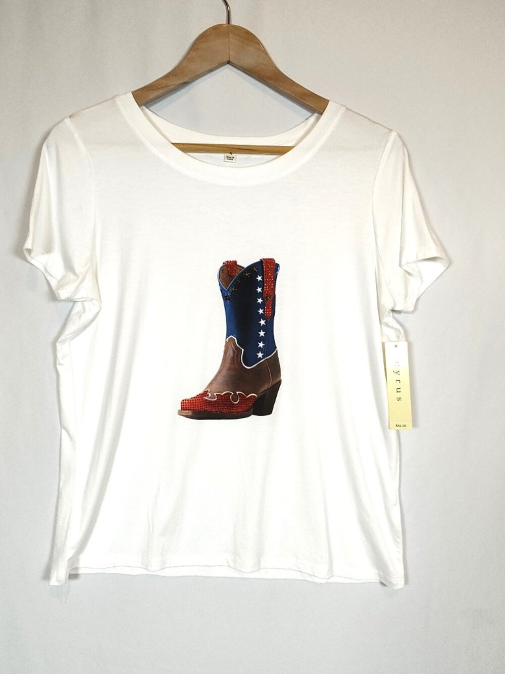 Cyrus T-Shirt Women's Medium Rhinestone & Studded Stars Cowboy Boot Tee – NWT